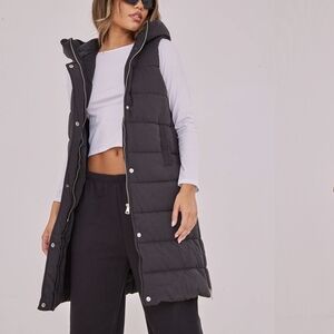 PrettyLittleThing Plus Size Black Nylon Padded Oversized Vest NWT
